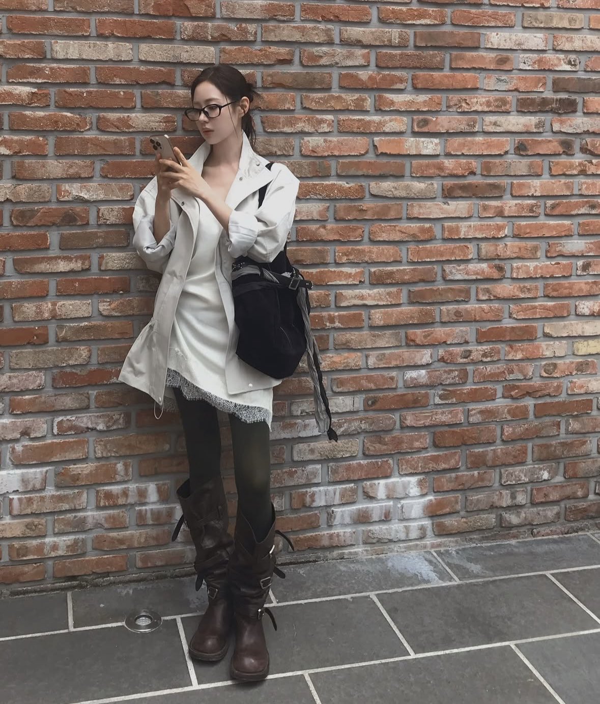 신슬기 착용 룩