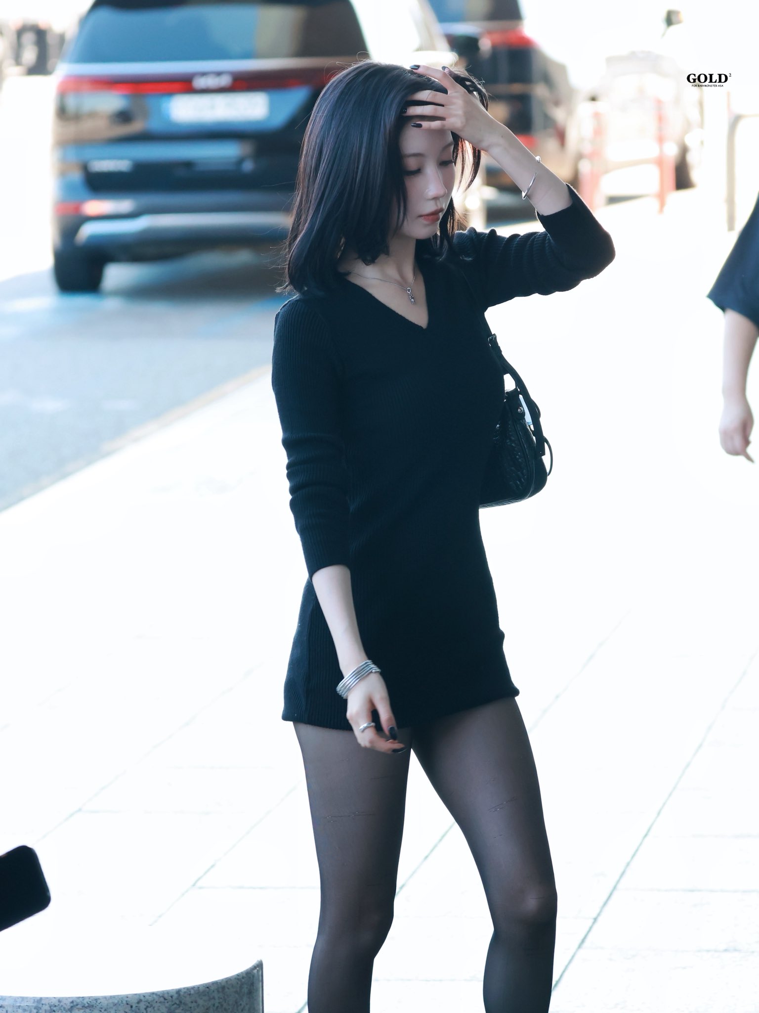 베이비몬스터 아사 착용 룩
